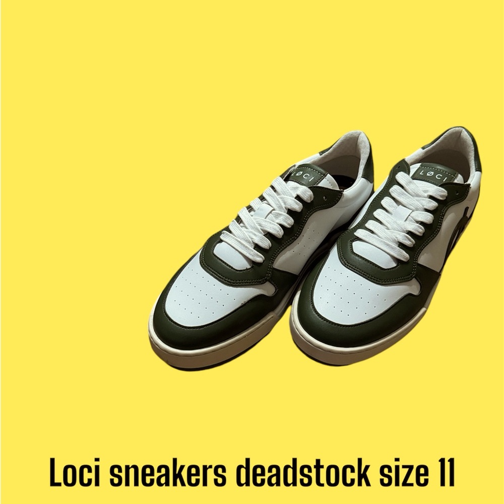 Green/white deadstock loci sneakers new size 11